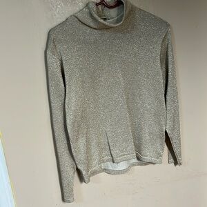 🍾Talbots top perfect for  parties